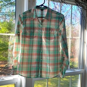 Women’s Patagonia button down shirt.